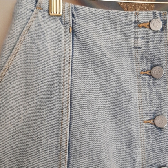 Wilfred Free Aritzia Button Front Denim Mini Skirt - Picture 9 of 12